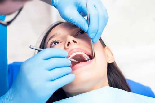醺病性牙痛有哪些特點？