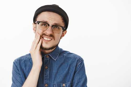 拔牙後該如何緩解疼痛？